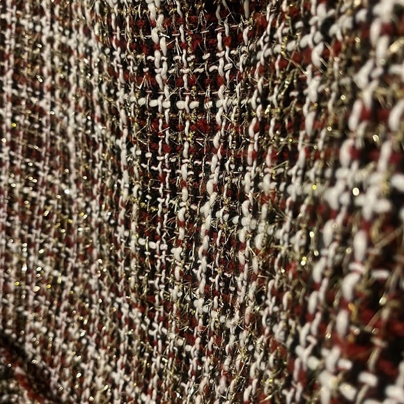 Francesca’s Darla Raw Hem Tweed Mini Skirt NWT - Picture 6 of 7